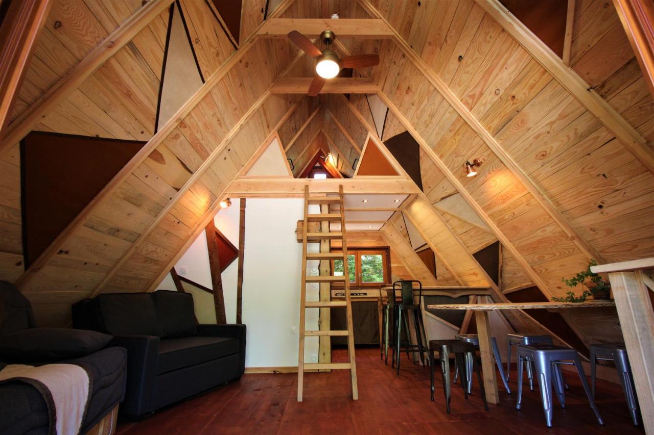 Habitat Createur - Hebergements Insolites Au Camping Municipal "Les Ecureuils" Recoubeau-Jansac Eksteriør billede