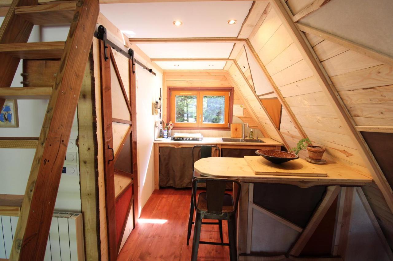 Habitat Createur - Hebergements Insolites Au Camping Municipal "Les Ecureuils" Recoubeau-Jansac Eksteriør billede