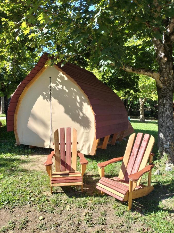 Habitat Createur - Hebergements Insolites Au Camping Municipal "Les Ecureuils" Recoubeau-Jansac Eksteriør billede