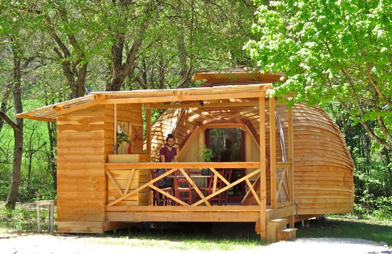 Habitat Createur - Hebergements Insolites Au Camping Municipal "Les Ecureuils" Recoubeau-Jansac Eksteriør billede